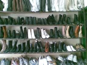 Pasar Sepatu Cibaduyut Kini Terjajah Produk China