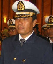 Suami Disandera Perompak, Istri Kapten Kapal Sinar Kudus Depresi