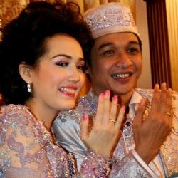 Adelia Masih Tak Percaya Jadi Istri Pasha