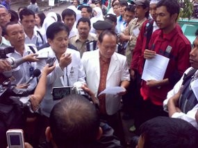 Unjuk Rasa ke RS, Pendemo Malah Diceramahi Dokter