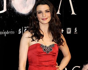 Rachel Weisz Pentingkan Kuku Dibanding Rambut