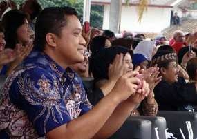 Golkar: Pindah ke PD, Kepentingan Pribadi Dede Yusuf