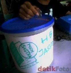 Kami Tiba-tiba Diajak Untuk Peduli Sastra Indonesia