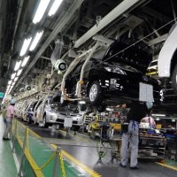 Pabrik Toyota Kembali Beroperasi