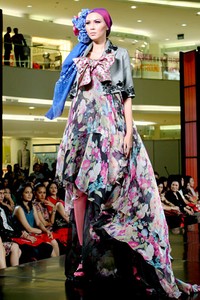 Denny Wirawan Viore D Amore. Fashion Nation 2011 at Senayan City. Jakarta. [Foto: Mohammad Abduh/Wolipop]