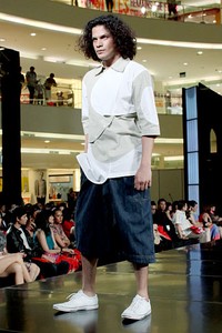 Eddy Betty Adbe Love. Fashion Nation 2011 at Senayan City. Jakarta. [Foto: Mohammad Abduh/Wolipop]