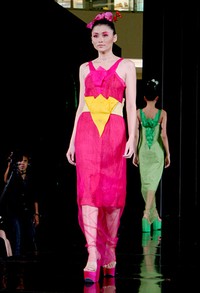 Priyo Oktaviano Rainbow of Life. Fashion Nation 2011 at Senayan City. Jakarta. [Foto: Mohammad Abduh/Wolipop]