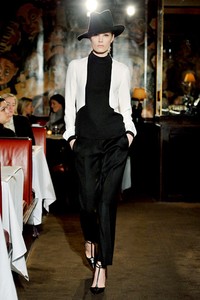 Bill Blass, Fall/Winter 2011. New York Fashion Week 2011. [Photo by Slaven Vlasic/Getty Images]