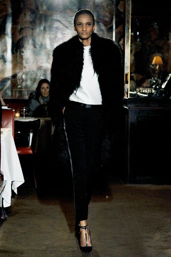 Bill Blass, Fall/Winter 2011. New York Fashion Week 2011. [Photo by Slaven Vlasic/Getty Images]