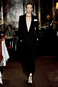 Bill Blass, Fall/Winter 2011. New York Fashion Week 2011. [Photo by Slaven Vlasic/Getty Images]