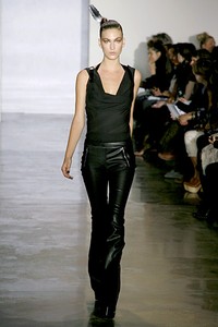 Cushnie Et Ochs, Fall/Winter 2011. New York Fashion Week 2011. [Photo by Andy Kropa/Getty Images]