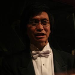 Addie MS Rekam 25 Lagu Daerah Indonesia di Praha