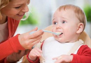 Apa Tandanya Bayi Lapar dan Kenyang?