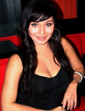 Baby Star mashhur porno rasmlar