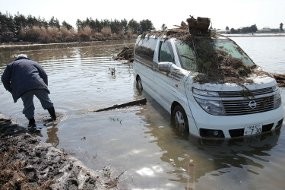 Menunggu Mobil Baru Bakal Lebih Lama