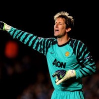 Sir Alex Ingin Van der Sar Seperti Schmeichel