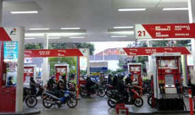 Bujukan Petugas SPBU Takkan Mempan Bikin Konsumen Lirik Pertamax