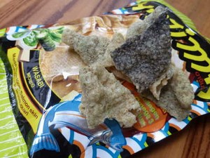 Kriuk Renyah Kulit Salmon Wasabi