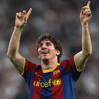 Puja-puji buat Messi
