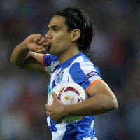 Empat Gol Falcao Dekatkan Porto ke Final