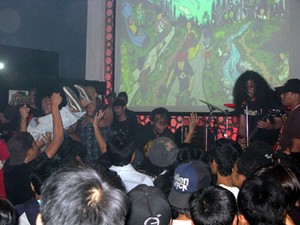 Brutalnya Pesta Rilis Album Band Besok Bubar