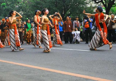 Gelora Solo Menari