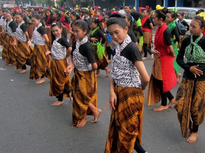 Solo Menari 24 Jam