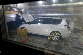 Mobil Listrik Bisa Diisi Ulang Tanpa Kabel