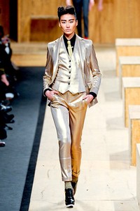 Frankie Morello, Fall/Winter 2011. New York Fashion Week 2011. [Photo by Vittorio Zunino Celotto/Getty Images]