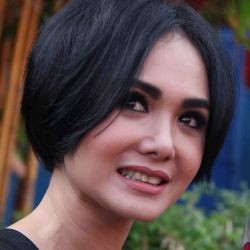 Yuni Shara Berharap KD Melahirkan di Jakarta