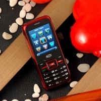 Dezzo D311, Candybar Modis Suara Bombastis