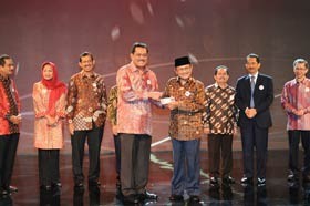 Telkomsel Menuju Era Beyond Telecommunication