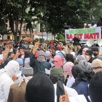 Dibaiat, 100 Pemuda Solo Siap Balas Dendam untuk Osama