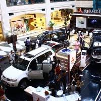 Yuk, Berburu Pajero Sport Dakar di Senayan