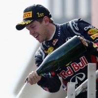 Vettel Senang tapi Tak Jumawa