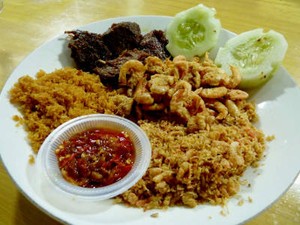Serasa Ditempeleng Sambal Bu Rudy