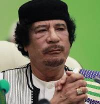  NATO Gempur Kediaman Moammar Khadafi
