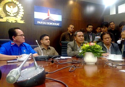 Nazaruddin Bantah Dugaan Suap 