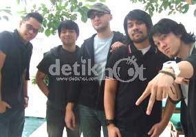 Alexa Berharap Jadi Band Pembuka Konser Incubus