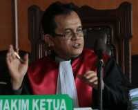 Hakim Ennid Hasanudin, Pembuka Celah Bagi Warga Gugat Pemerintah