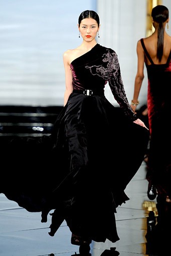 Ralph Lauren, Fall/Winter 2011. New York Fashion Week 2011. [Photo by Fernanda Calfat/Getty Images for IMG]