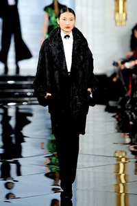 Ralph Lauren, Fall/Winter 2011. New York Fashion Week 2011. [Photo by Fernanda Calfat/Getty Images for IMG]