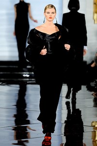 Ralph Lauren, Fall/Winter 2011. New York Fashion Week 2011. [Photo by Fernanda Calfat/Getty Images for IMG]