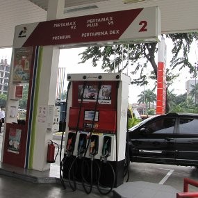 Pemerintah Bingung Tentukan Nasib BBM Bersubsidi