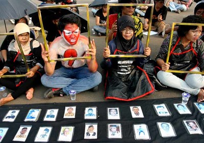 Korban HAM Desak Penyelesaian Tragedi Mei 98