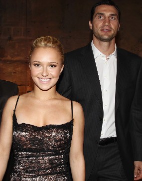 Jarak Jadi Jurang Cinta Hayden Panettiere & Wladimir