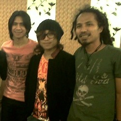 Ipang BIP & J-Rocks Kolaborasi Antara Indonesia - Jepang