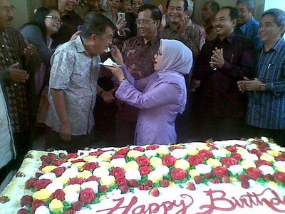 JK Ultah ke-69