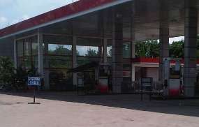 Pertamina Klaim Suplai Cukup, Kaltim Masih Terjadi Kelangkaan BBM