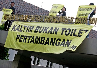 Aktivis JATAM Protes Pertambangan di Kaltim